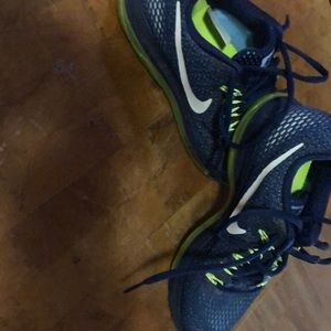 Women’s size 6.5 Nike Zooms